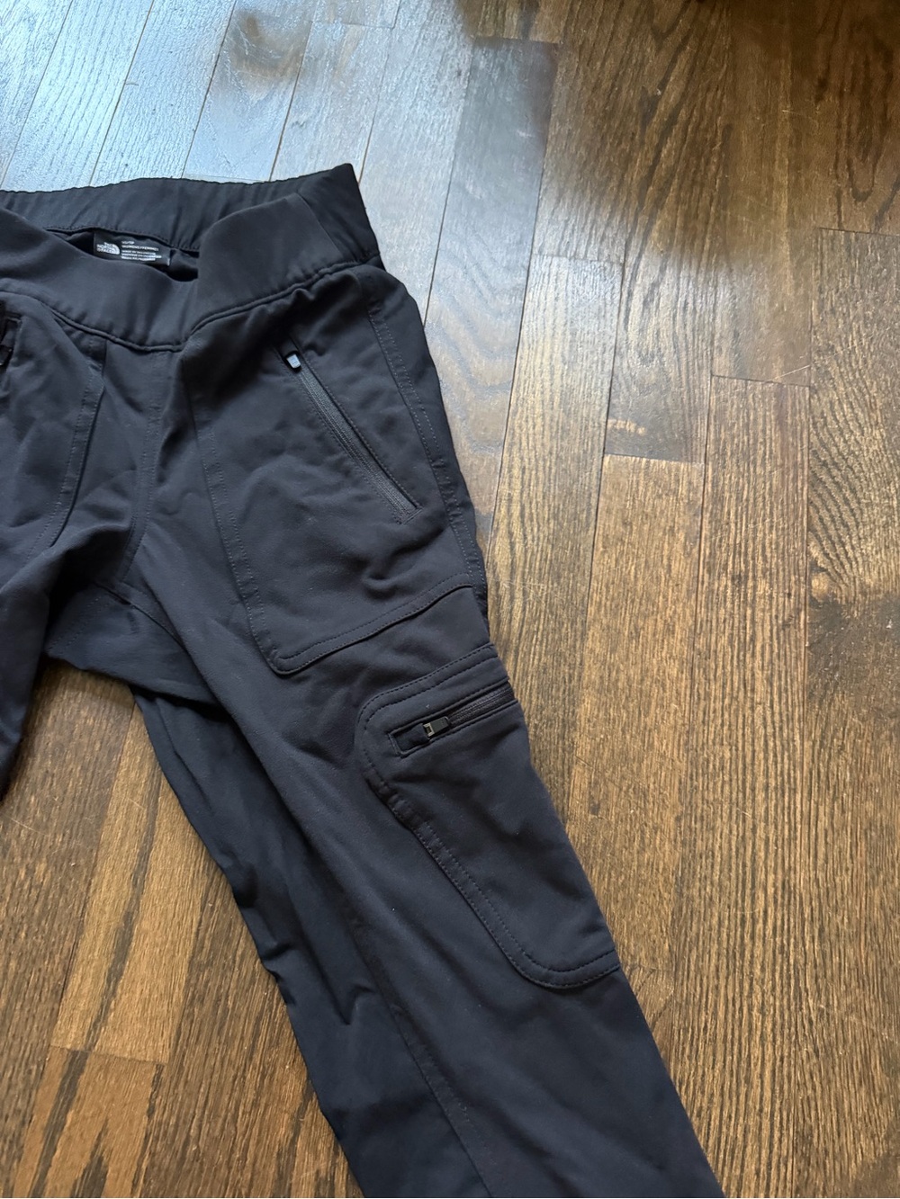 The North Face Black Technical Jogger Pants - Picture 4 of 7